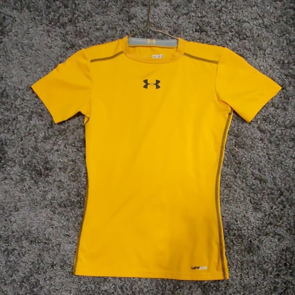 Sports shirt under Armour